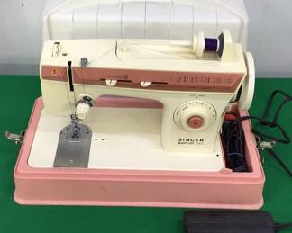 SINGER Meritt 2404 Portable Sewing Machine