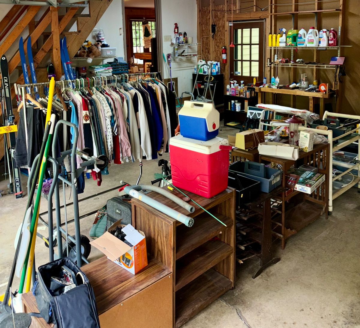 Brandermill Estate Sale in Midlothian, VA starts on 4/27/2024