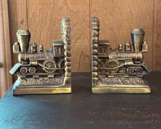 Train bookends