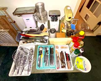 Silverware, assorted kitchen items