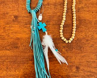 Fun wood, leather, feather & turquoise necklace 