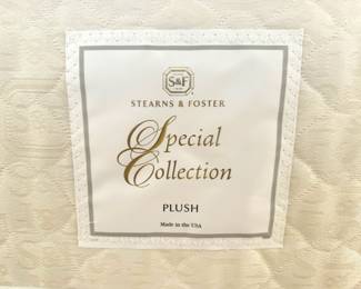 Like New Stearns & Foster Special Collection Plush queen size mattress set