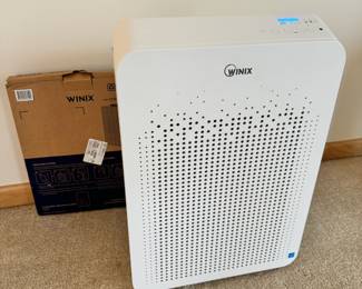 Like New Winix Plasmawave Air Purifier with four replacement filters (in box)