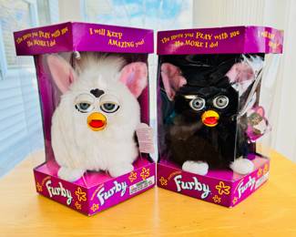 Two New In Box 1998 Furby’s, Model 70-800