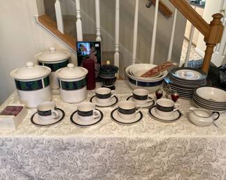 Vintage 80’s Dishes 
