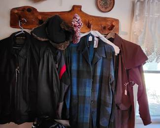 TONS AND TONS OF REALLY NICE CLOTHING INCLUDING VINTAGE SNOW VALLEY 