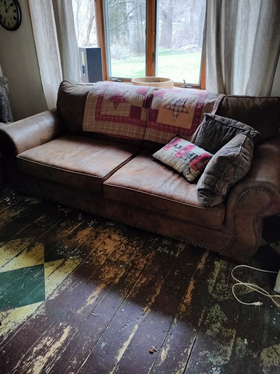 Spring Estate Sale in West Groton MA starts on 5/11/2024