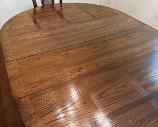 Top of the table with extra leaf in $