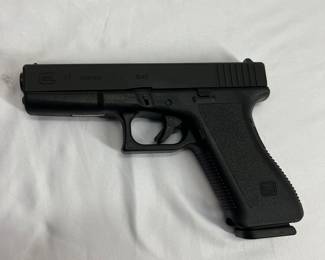 Glock 17 $500

Available for presale