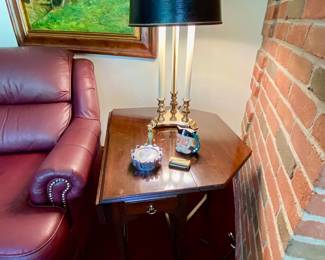 Ethan Allen side table with drop sides