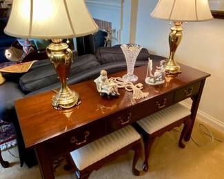 Ethan Allen console table with two tone on tone strip upholstered Pennsylvania House bench seats