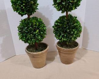 Pair of faux topiaries 17 in. tall