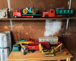 VINTAGE TRUCKS AND TOYS
