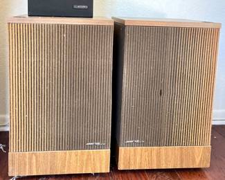 Pair of Vintage Bose Speakers