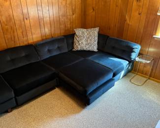 Sectional  w/ adjustable configurations 