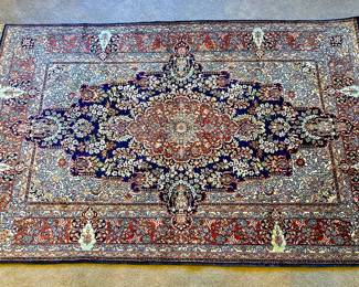 Area Rug (diamond center)