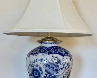 Blue & White Table Lamp