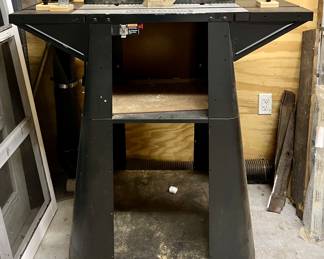 Craftsman Router Bench