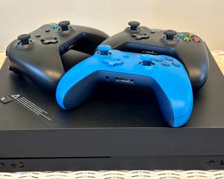 XBox Game Console & Controller