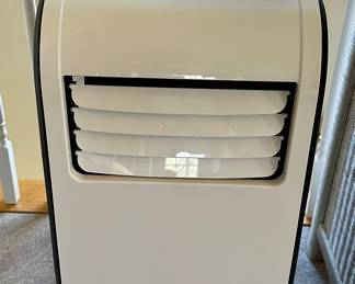 Kenmore Portable Air Conditioner (Model #405.B4106410)