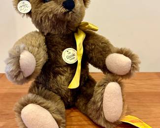Steiff Classic Teddybear