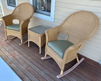 (4) Wicker Rocking Chairs & (2) Wicker Side Tables