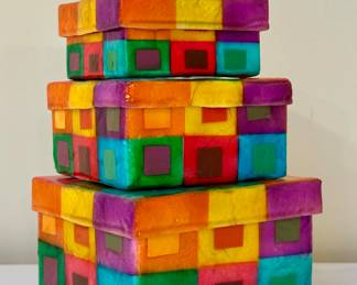 Set of Shell Nesting Boxes