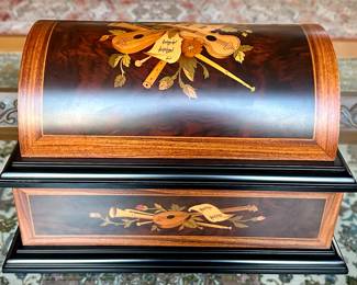 Inlay Music Box