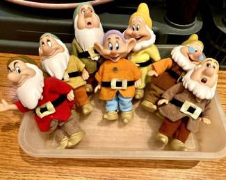 Vintage Disney 7 Dwarves vinyl figures