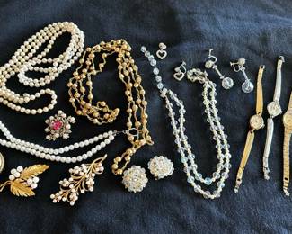 Vintage Costume Jewelry In Gold, Silver, Pearl Tones