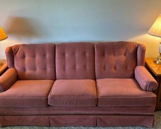 Vintage Mauve Trend Line Sofa W Matching End Tables Lamps