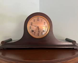New Haven Clock Company mantle clock with key. Circa 1925. Spring wound operation. Works, one spring seems to be over-wound. Was not able to get chime to play.