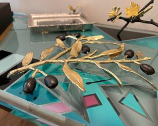 Olive branch gold trivet