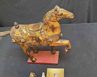 MID 20th CENTURY ASIAN WOOD GILT HORSE ANTLER ITEMS