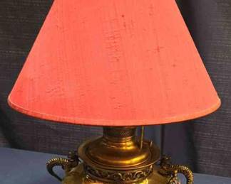 VTG. BRADLEY HUBBARD BRASS LAMP