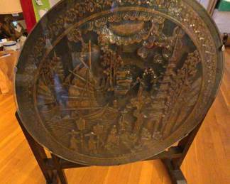 004 CHINESE CARVED HARDWOOD TILT TOP TABLE