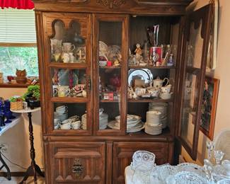 Large set of China (Noritake)