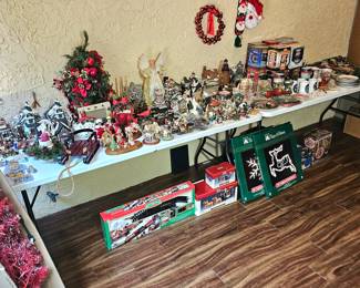 Large Collection of Vintage Christmas Items