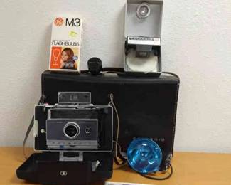 Polaroid Automatic 100 W Case