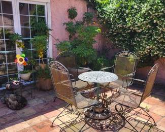 Iron Patio Table & Chairs