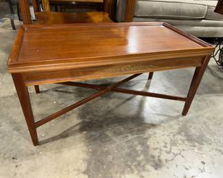Vintage Coffee Table Orlando Estate Auction