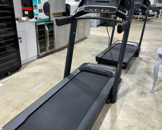 Treadmills Orlando Estate Auction