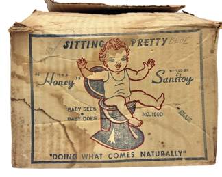 Vintage Sitting Pretty Honey Sanitoy