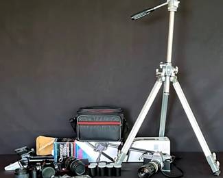 35mm Cannon Minolta Cameras  TriPods