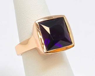 #918 • Sterling Rose Gold Plated Amethyst Ring, 7.39g
