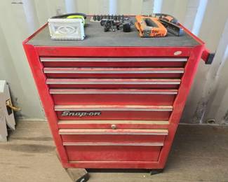 #4506 • Snap-On Tool Box (7 Drawer), Some Tools
