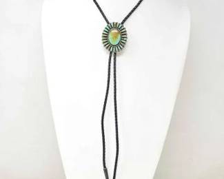 #572 • Sterling Turquoise Bolo Tie, 27.1g
