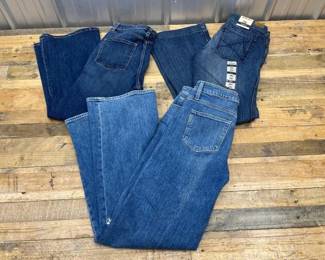 #1843 • (3) Pairs of Woman’s Jeans
