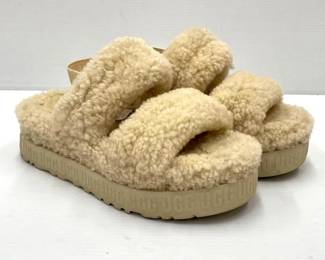 #1862 • Ugg Oh Fluffita Tan Slippers
