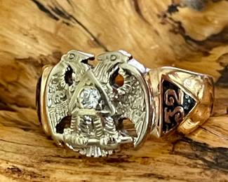 14K Gold Single Diamond Double Eagle 1932 Shriner's Ring Size 9.75 W Appraisal - Total Weight 9.44 Grams 